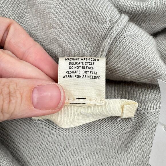 Lovestitch NWT One Size Angora & Wool Blend Light Gray Knit Cowl Neck Poncho - Picture 12 of 12